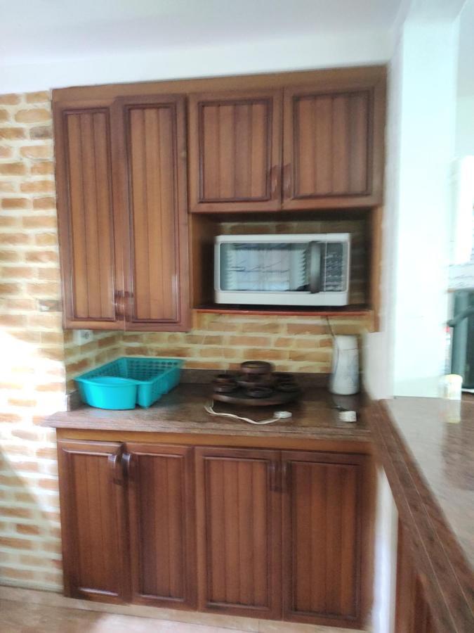Aloha Hostel Кабу-Фриу Экстерьер фото