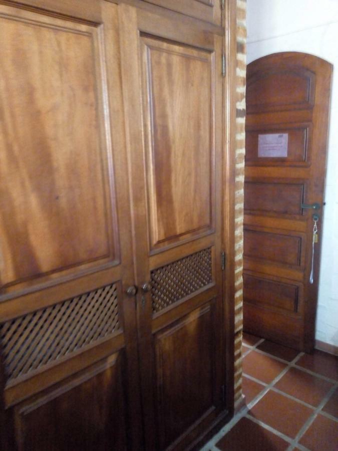 Aloha Hostel Кабу-Фриу Экстерьер фото
