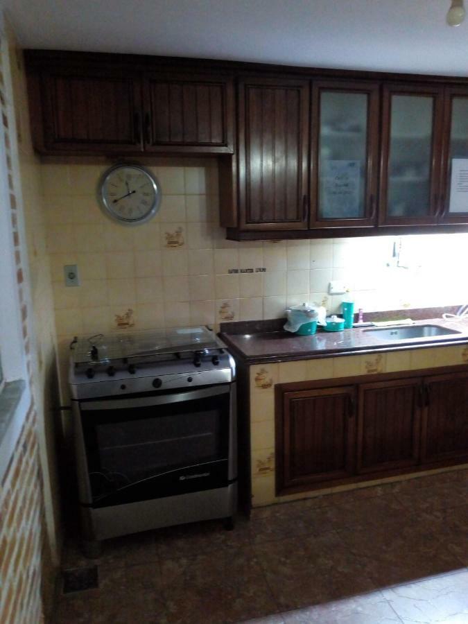 Aloha Hostel Кабу-Фриу Экстерьер фото
